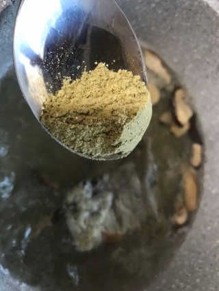 성진홀푸드 프리미엄 천연조미료 휼 120g 1병 — 5점을 준 리뷰어가 2019년 5월 올린 사용 사진