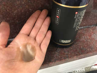 다슈코리아 다슈 데일리 한방 두피 골드 샴푸 500ml — 4점을 준 리뷰어가 2017년 5월 올린 사용 사진