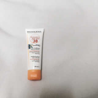 BIODERMA 바이오더마 포토덤 아쿠아 플루이드 선 — 3.5점을 준 리뷰어가 2017년 3월 올린 사용 사진
