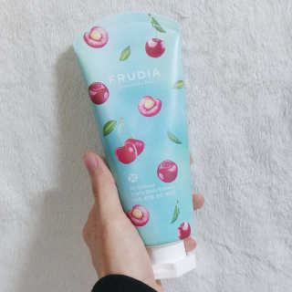 [후르디아] 과즙 뿜뿜 꿀보습 바디 에센스 3종 세트 — 5점을 준 리뷰어가 2019년 12월 올린 사용 사진