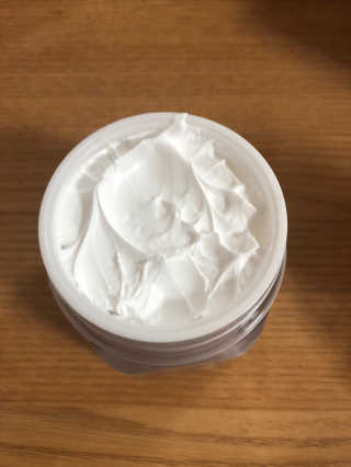 파시스 올인원 진주 화이트닝 크림 100ml — 5점을 준 리뷰어가 2019년 5월 올린 사용 사진