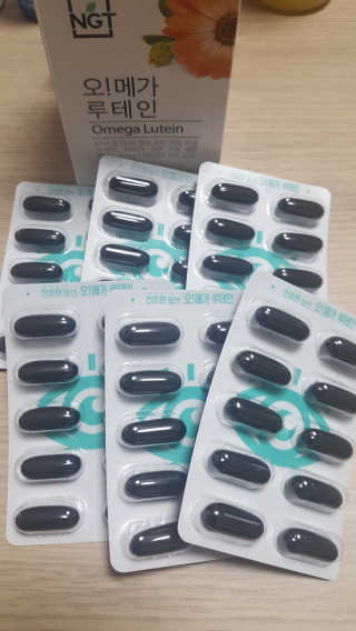 네츄럴굿띵스 오!메가루테인 60일분 — 5점을 준 리뷰어가 2018년 7월 올린 사용 사진