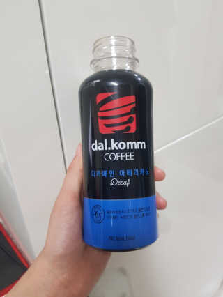 [빙그레] 달콤커피 콜라보 디카페인, 블랙 아메리카노 — 5점을 준 리뷰어가 2019년 1월 올린 사용 사진