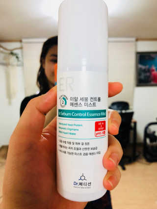 Dr.메디션 이알세붐컨트롤 에센스미스트 [피지조절] — 4.5점을 준 리뷰어가 2018년 8월 올린 사용 사진