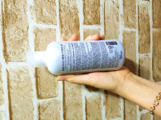 셀리본 하수오 내츄럴 프리벤션 탈모관리 샴푸 300ml — 4.5점을 준 리뷰어가 2019년 11월 올린 사용 사진