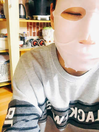 23years old 로즈골드 24 마스크 — 4점을 준 리뷰어가 2016년 12월 올린 사용 사진