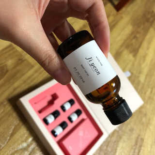 76N1 내 피부데이터로 만든, 나만의 페이스오일 — 4.67점을 준 리뷰어가 2018년 4월 올린 사용 사진