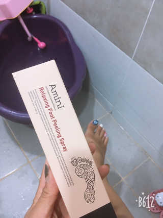 아미니 릴렉싱 풋 필링 스프레이 — 5점을 준 리뷰어가 2019년 8월 올린 사용 사진