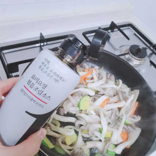 요요랩 요리요정 NO.1 볶음조림소스 420ml — 5점을 준 리뷰어가 2019년 10월 올린 사용 사진