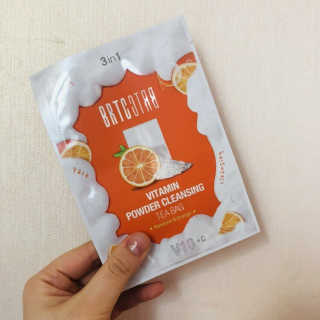 비알티씨 V10 파우더 클렌징 티백 2종 — 4.17점을 준 리뷰어가 2019년 1월 올린 사용 사진