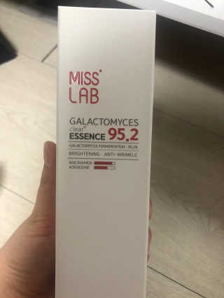 (주)에네스티 미스랩 갈락토미세스 클리어 플러스 에센스 — 5점을 준 리뷰어가 2020년 3월 올린 사용 사진