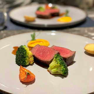 뷔페G [뷔페 G 글래드호텔 강남코엑스센터점] 2인 식사권 — 4.17점을 준 리뷰어가 2018년 11월 올린 사용 사진