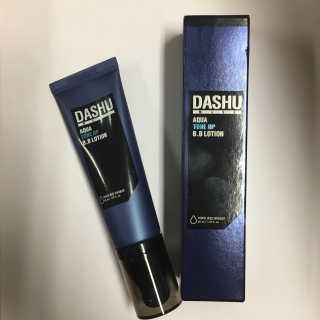 다슈코리아 다슈 맨즈 톤 업 비비로션 40ml — 4.67점을 준 리뷰어가 2018년 5월 올린 사용 사진