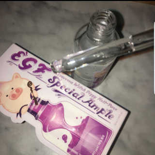 엘리자베카 Elizavecca Witch Piggy Hell-pore EGF 스페셜 앰플 — 5점을 준 리뷰어가 2018년 6월 올린 사용 사진