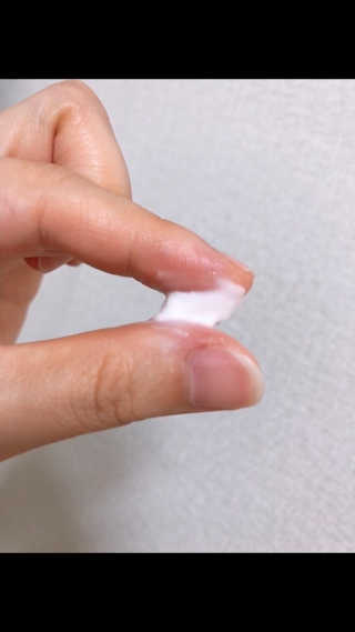 [후르디아] 72시간 블루베리 속살 수분크림 — 5점을 준 리뷰어가 2019년 9월 올린 사용 사진