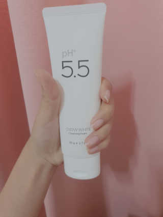 포므시 스노우화이트클렌징폼pH5.5 — 4점을 준 리뷰어가 2019년 8월 올린 사용 사진