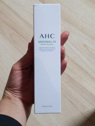 AHC 에이 에이치 씨 미니멀 10 워터리 에센스 — 5점을 준 리뷰어가 2018년 11월 올린 사용 사진