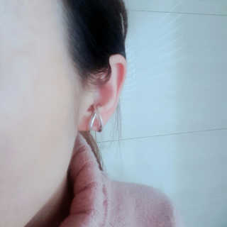 키픔 ETERNAL earcuff_이터널 이어커프 — 5점을 준 리뷰어가 2020년 2월 올린 사용 사진