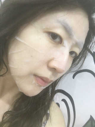 다이아피아 HA 아쿠아 샤이닝 마스크 — 5점을 준 리뷰어가 2019년 10월 올린 사용 사진