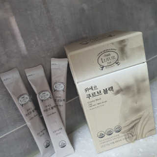 [하우투잇] 뤼에르 쿠르브 블랙 10ml x 30포 총 300ml — 5점을 준 리뷰어가 2020년 3월 올린 사용 사진