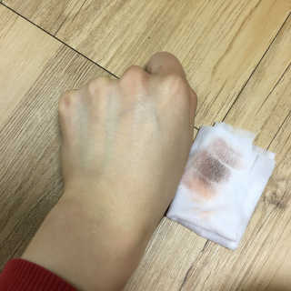 땡큐파머 백 투 아이슬란드 클렌징 워터 — 5점을 준 리뷰어가 2018년 4월 올린 사용 사진