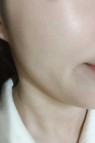 쏘내추럴 올데이 메이크업 픽서 — 4.5점을 준 리뷰어가 2019년 8월 올린 사용 사진