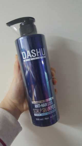 다슈코리아 다슈 데일리 단백질 한방 두피 골드 샴푸 500ml — 5점을 준 리뷰어가 2018년 11월 올린 사용 사진
