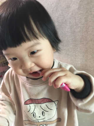 메디덴코 투투스 키즈 어린이 치약 — 5점을 준 리뷰어가 2020년 4월 올린 사용 사진