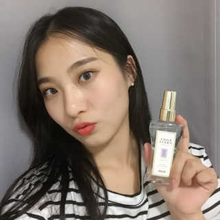 키스뉴욕 바디드레스 바디미스트 에끌라 — 4.17점을 준 리뷰어가 2018년 7월 올린 사용 사진