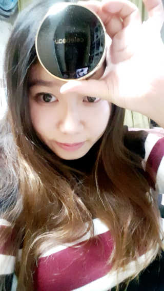 셀레뷰 블랙 세럼 팩트 — 5점을 준 리뷰어가 2017년 9월 올린 사용 사진