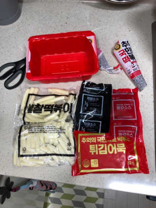 추억의 국민학교 떡볶이 시그니처국떡 + 추억의국떡 3종 — 5점을 준 리뷰어가 2019년 7월 올린 사용 사진