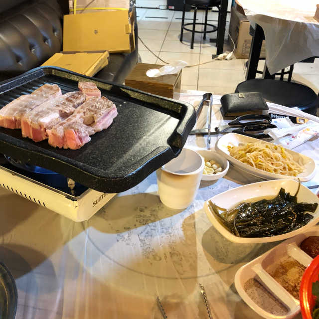 [영동식당]생고기 2인+김치찌개 or 주물럭 2인+볶음밥 리뷰 사진