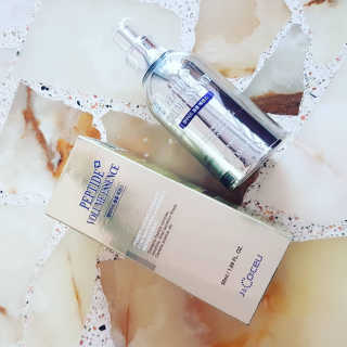 닥터펩티 제이앤코슈 펩타이드 볼륨 에센스 50ml — 4.17점을 준 리뷰어가 2018년 10월 올린 사용 사진