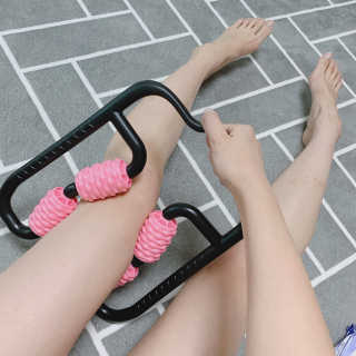 뭅뭅 바디핏레그롤러 종아리 허벅지 하체 마사지기 — 5점을 준 리뷰어가 2019년 11월 올린 사용 사진