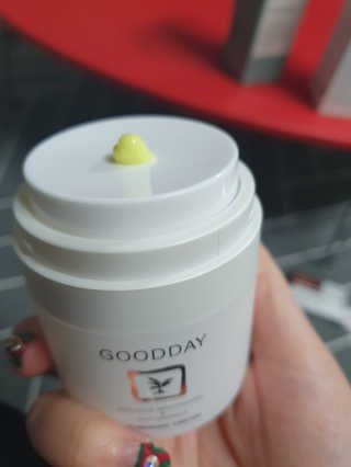 GoodDay Skincare GoodDay 강황크림 50g — 4점을 준 리뷰어가 2020년 1월 올린 사용 사진