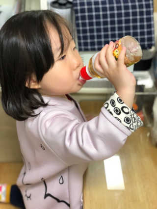 웅진식품 코코몽 어린이 순한결명자 200mL x 24페트 — 4점을 준 리뷰어가 2018년 4월 올린 사용 사진