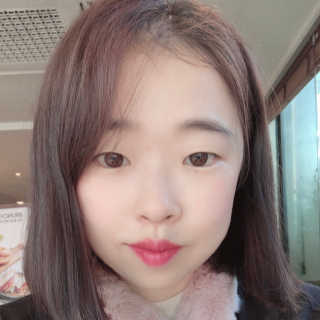 지고트 미네랄 UV 스네일 쿠션 리필포함 — 3.5점을 준 리뷰어가 2019년 1월 올린 사용 사진