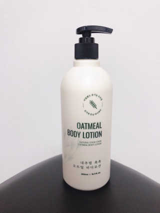 (주)에네스티 내추럴 촉촉  오트밀 바디로션 500ml — 4점을 준 리뷰어가 2019년 8월 올린 사용 사진