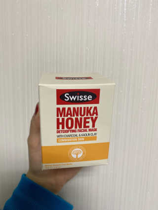 SWISSE 스위스 마누카 허니 디톡시파잉 페이셜 마스크 — 5점을 준 리뷰어가 2019년 12월 올린 사용 사진