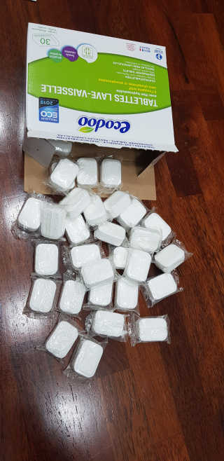 에코두 식기세척기세제 타블렛 600g — 5점을 준 리뷰어가 2019년 10월 올린 사용 사진