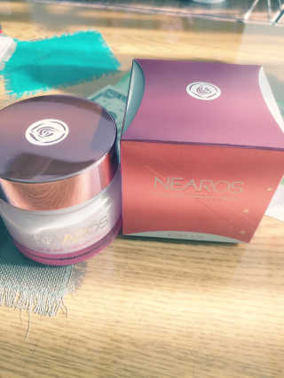 NEAROS 네아로스 오투 블랑 테라피 크림 — 4.5점을 준 리뷰어가 2017년 11월 올린 사용 사진