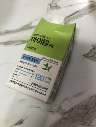 낫띵베럴 잘빠진 저지방 식사 마이밀Fit 말차 6팩 — 4점을 준 리뷰어가 2019년 7월 올린 사용 사진
