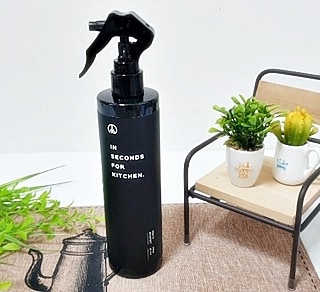 PEACE MOMENT 피스모먼트 인세컨즈포키친 320mL 천연살균소독제 — 5점을 준 리뷰어가 2018년 10월 올린 사용 사진