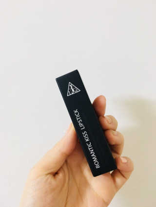 지고트 로맨틱 키스 립스틱 — 4점을 준 리뷰어가 2019년 7월 올린 사용 사진