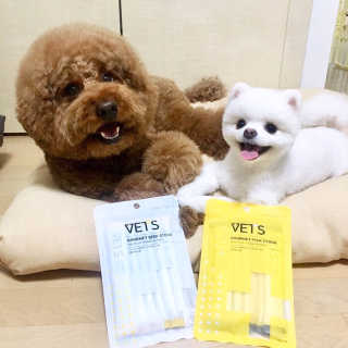 베츠 고메스톡 2종 강아지츄르 사료, 물 전용토핑육수 — 5점을 준 리뷰어가 2019년 7월 올린 사용 사진