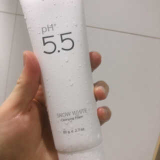 포므시 스노우화이트클렌징폼pH5.5 — 5점을 준 리뷰어가 2019년 7월 올린 사용 사진