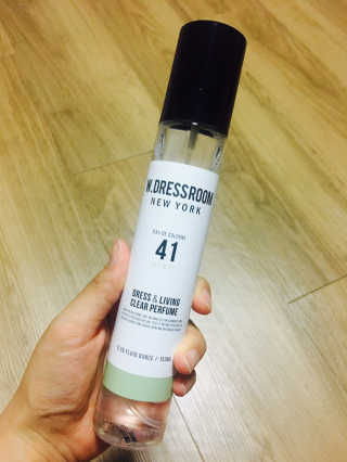 더블유드레스룸 드레스퍼퓸 150ml — 3.67점을 준 리뷰어가 2018년 8월 올린 사용 사진