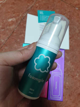 폼글 I foamgle [폼글] 거품가글 50ml 3종 - 민트, 라벤더, 라즈베리 — 5점을 준 리뷰어가 2019년 11월 올린 사용 사진