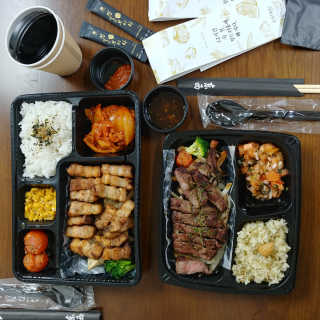 [오스테끼]마약삼겹+김치볶음밥or마약삼겹+제육볶음 — 5점을 준 리뷰어가 2019년 3월 올린 사용 사진