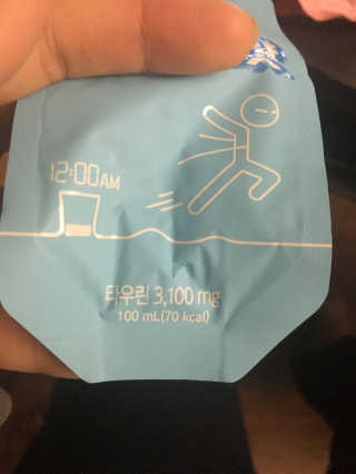 천호식품 숙취해서 헛개원샷, 타우린원샷 술푼너에게 — 4.83점을 준 리뷰어가 2017년 12월 올린 사용 사진